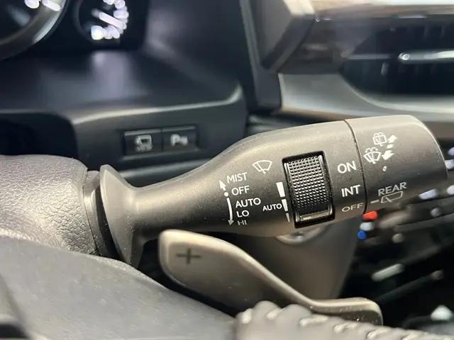 2021 Lexus LX 570 Two-Row