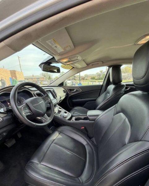 2015 Chrysler 200 C