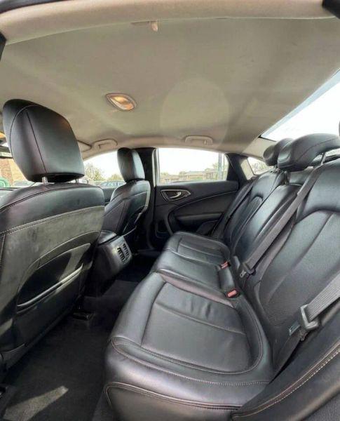 2015 Chrysler 200 C
