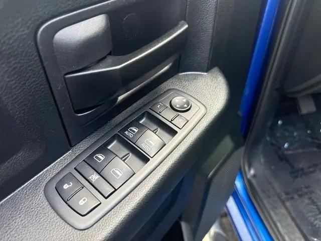 2018 Ram 1500 Express Quad Cab 4x4 64 Box