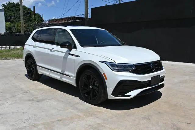 2024 Volkswagen Tiguan 2.0T SE R-Line Black for sale in Miami, FL