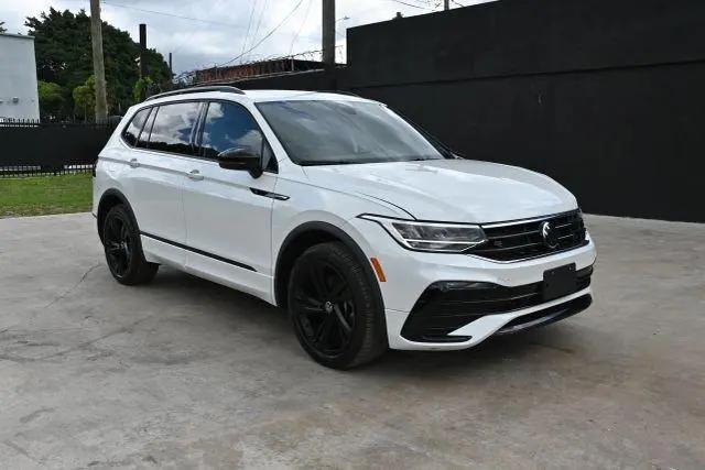 2024 Volkswagen Tiguan 2.0T SE R-Line Black for sale in Miami, FL