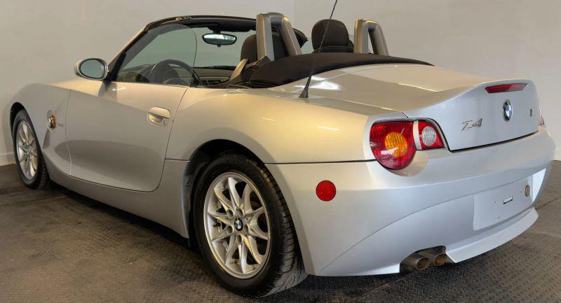 2003 BMW Z4 2.5i