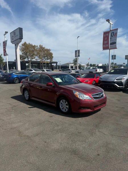 2011 Subaru Legacy 2.5i Premium