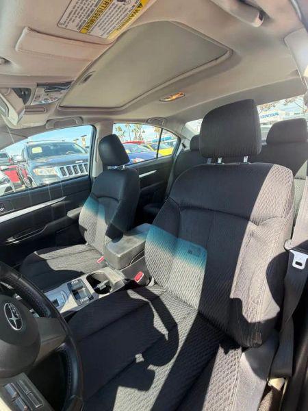 2011 Subaru Legacy 2.5i Premium