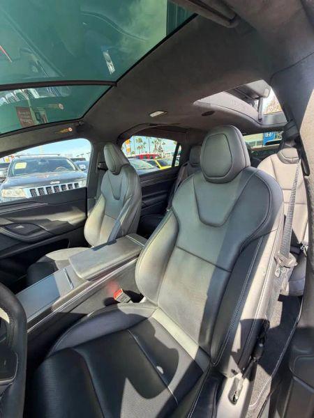 2022 Tesla Model X Plaid Tri Motor All-Wheel Drive