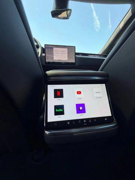 2026 Tesla Model S Plaid