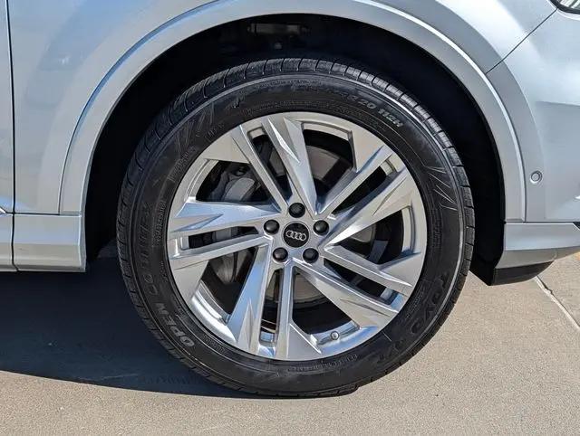 2024 Audi Q7 Premium Plus 55 TFSI quattro Tiptronic