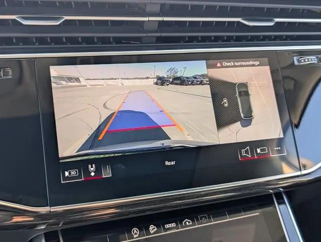 2024 Audi Q7 Premium Plus 55 TFSI quattro Tiptronic