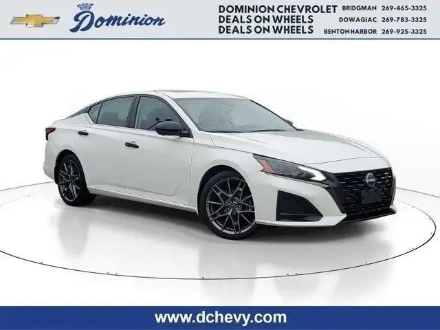 2023 Nissan Altima SR VC-Turbo FWD for sale in Benton Harbor, MI