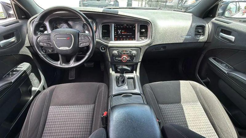 2020 Dodge Charger SXT AWD