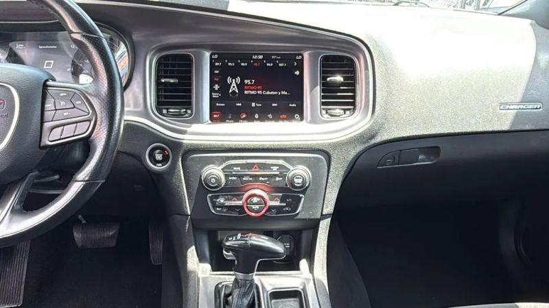 2020 Dodge Charger SXT AWD