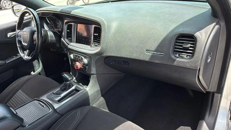 2020 Dodge Charger SXT AWD