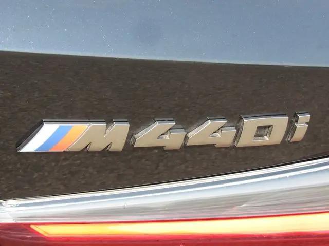 2021 BMW M4 M440i