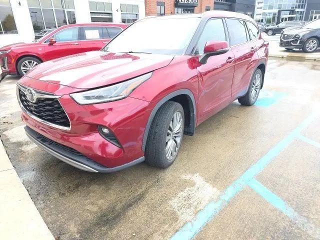 2020 Toyota Highlander for sale near Columbus, OH