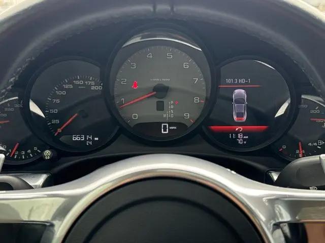 2014 Porsche 911 Carrera 4S