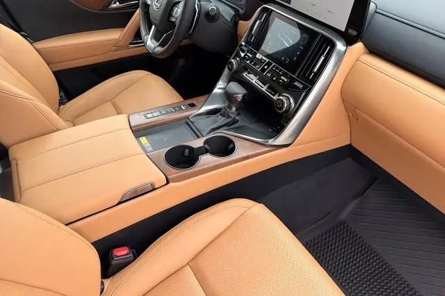 2026 Lexus LX Luxury
