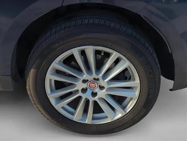 2017 Jaguar F-PACE 35t Prestige