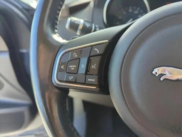 2017 Jaguar F-PACE 35t Prestige