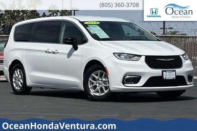 2024 Chrysler Pacifica Touring L for sale in Ventura, CA