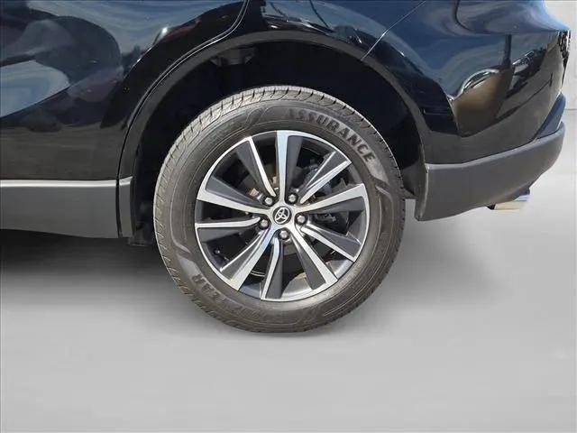 2021 Toyota Venza LE