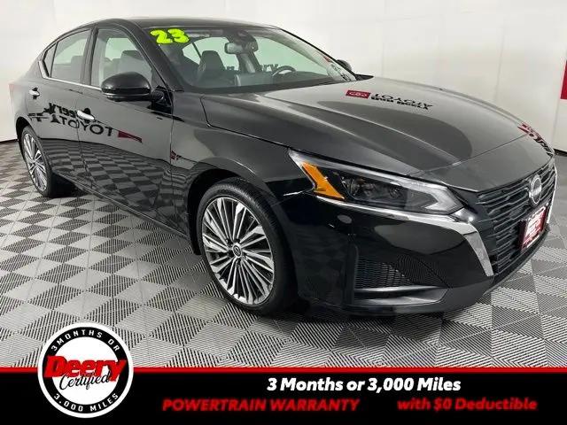 2023 Nissan Altima Platinum for sale in Cedar Falls, IA