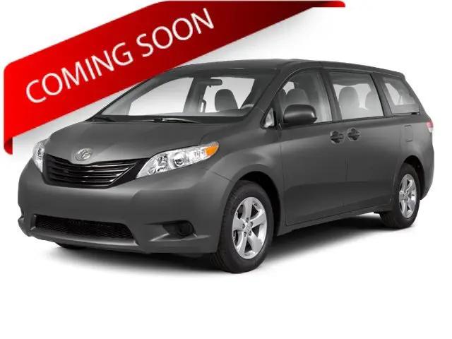 2013 Toyota Sienna XLE V6 8 Passenger for sale near Columbus, OH