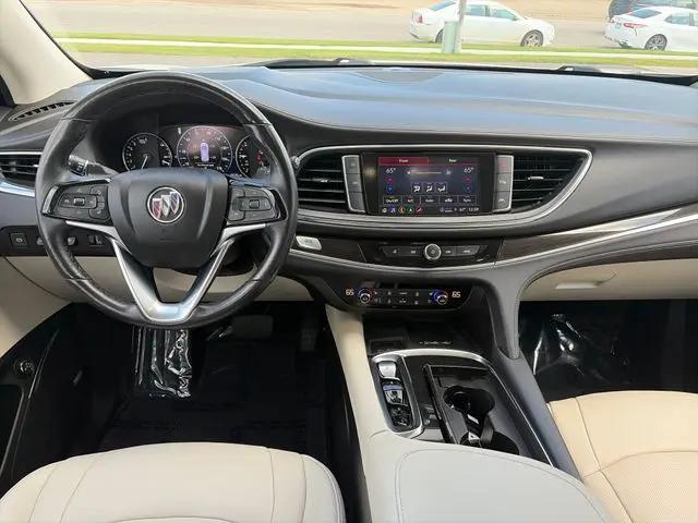 2023 Buick Enclave Premium AWD