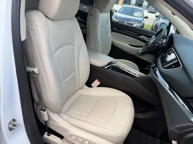 2023 Buick Enclave Premium AWD