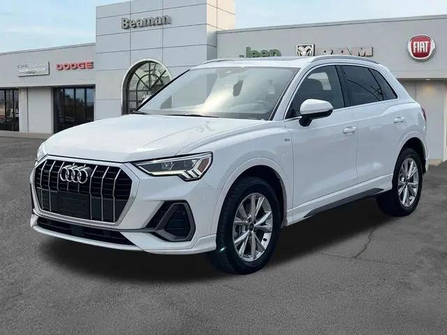 2025 Audi Q3 Premium 45 TFSI S line quattro Tiptronic