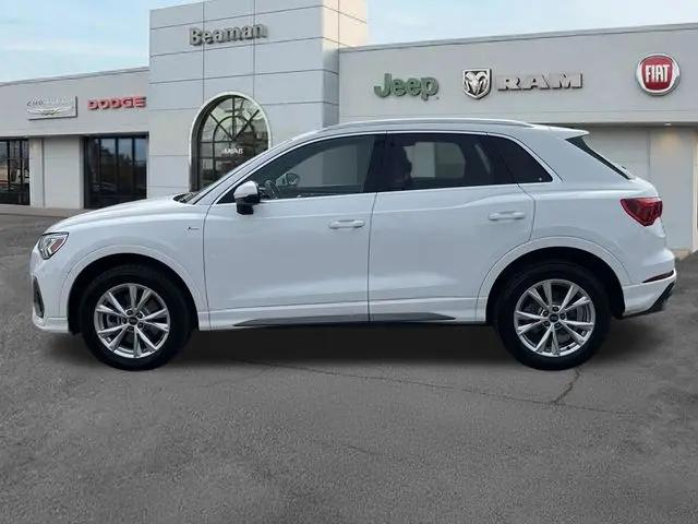2025 Audi Q3 Premium 45 TFSI S line quattro Tiptronic