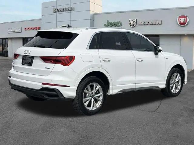 2025 Audi Q3 Premium 45 TFSI S line quattro Tiptronic