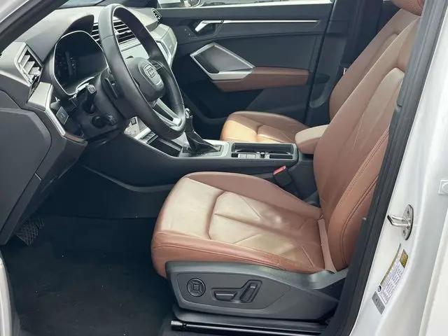 2025 Audi Q3 Premium 45 TFSI S line quattro Tiptronic