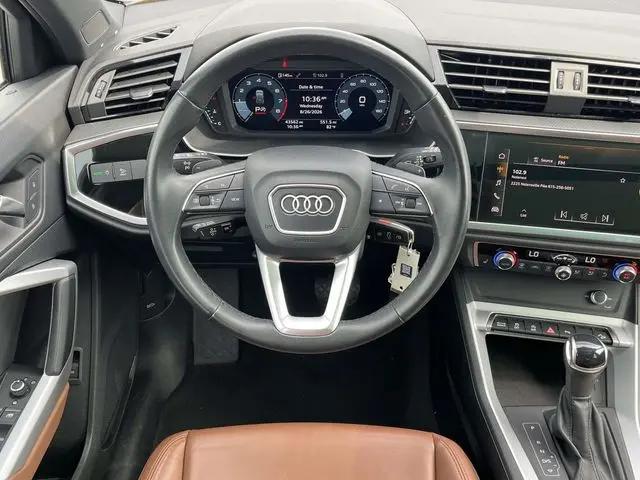 2025 Audi Q3 Premium 45 TFSI S line quattro Tiptronic