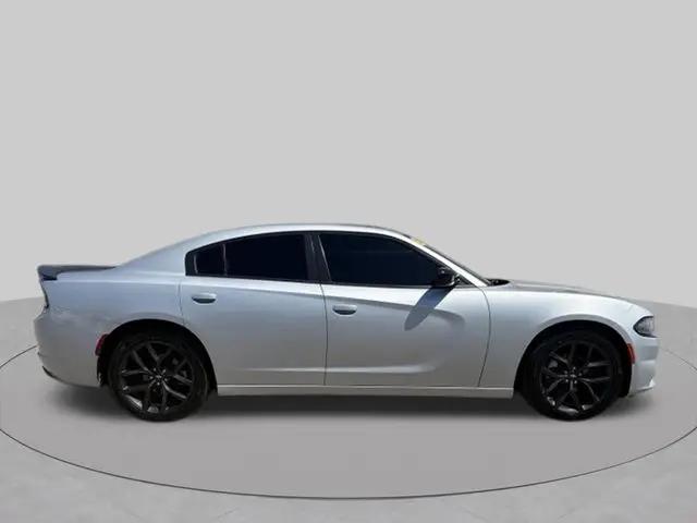 2021 Dodge Charger SXT RWD