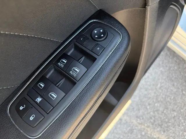 2021 Dodge Charger SXT RWD