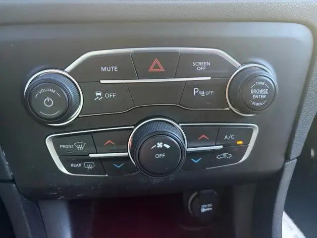 2021 Dodge Charger SXT RWD