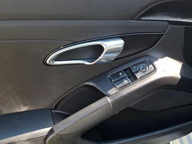 2018 Porsche 718 Boxster S