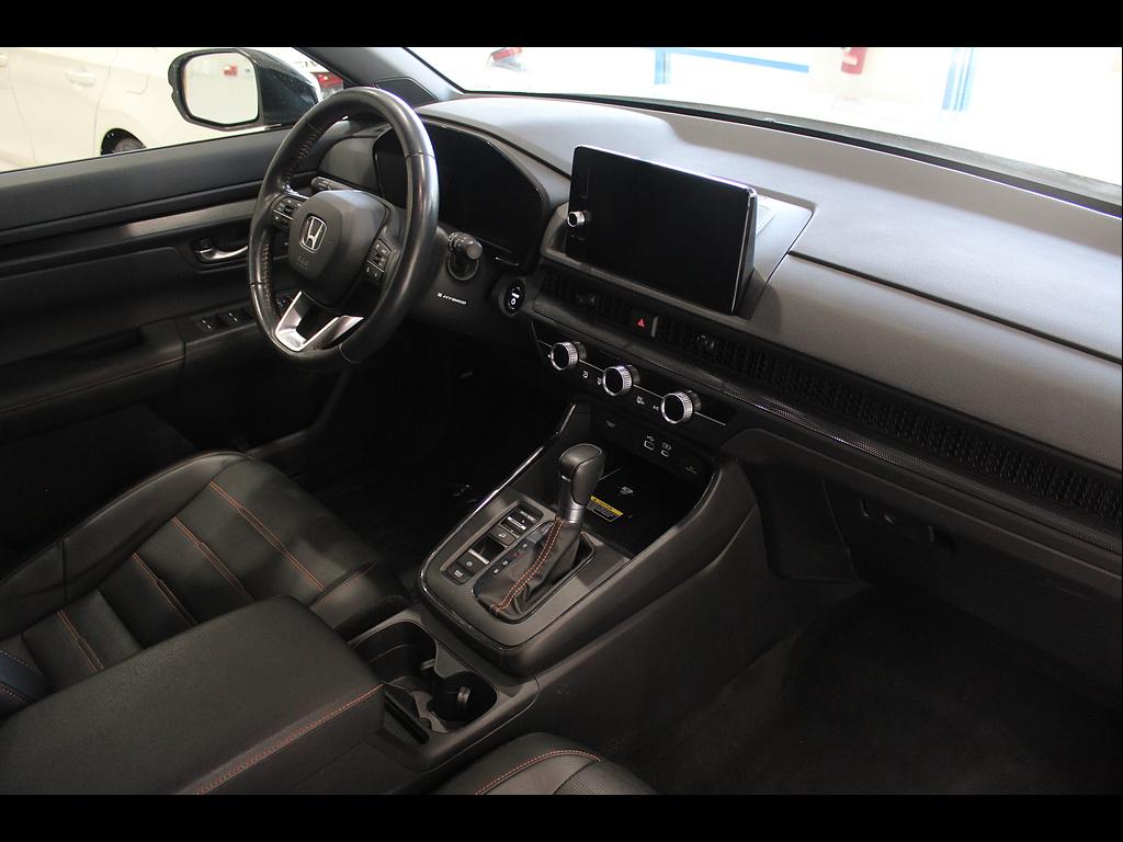2025 Honda CR-V Sport-L - Photo 14