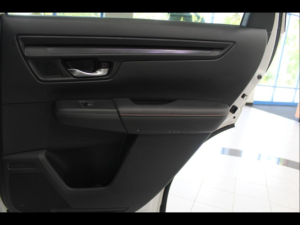 2025 Honda CR-V Sport-L - Photo 31