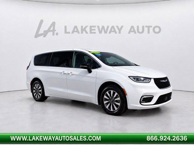 2024 Chrysler Pacifica Hybrid Select for sale in Morristown, TN