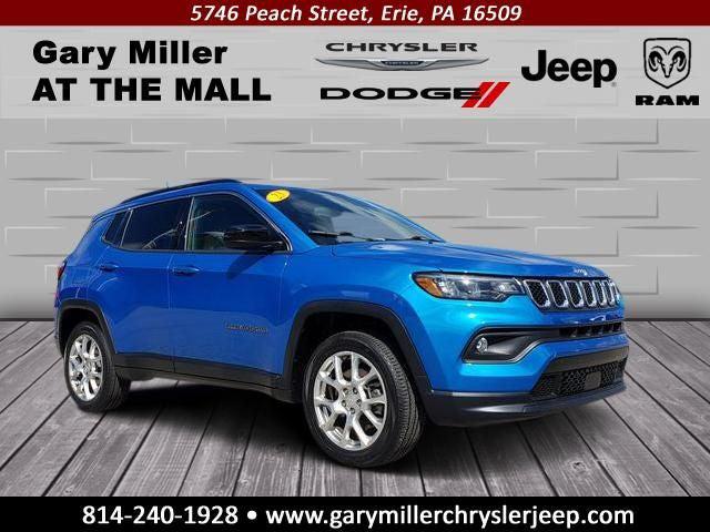 2023 Jeep Compass Latitude Lux FWD 2023 Jeep Compass Latitude Lux FWD