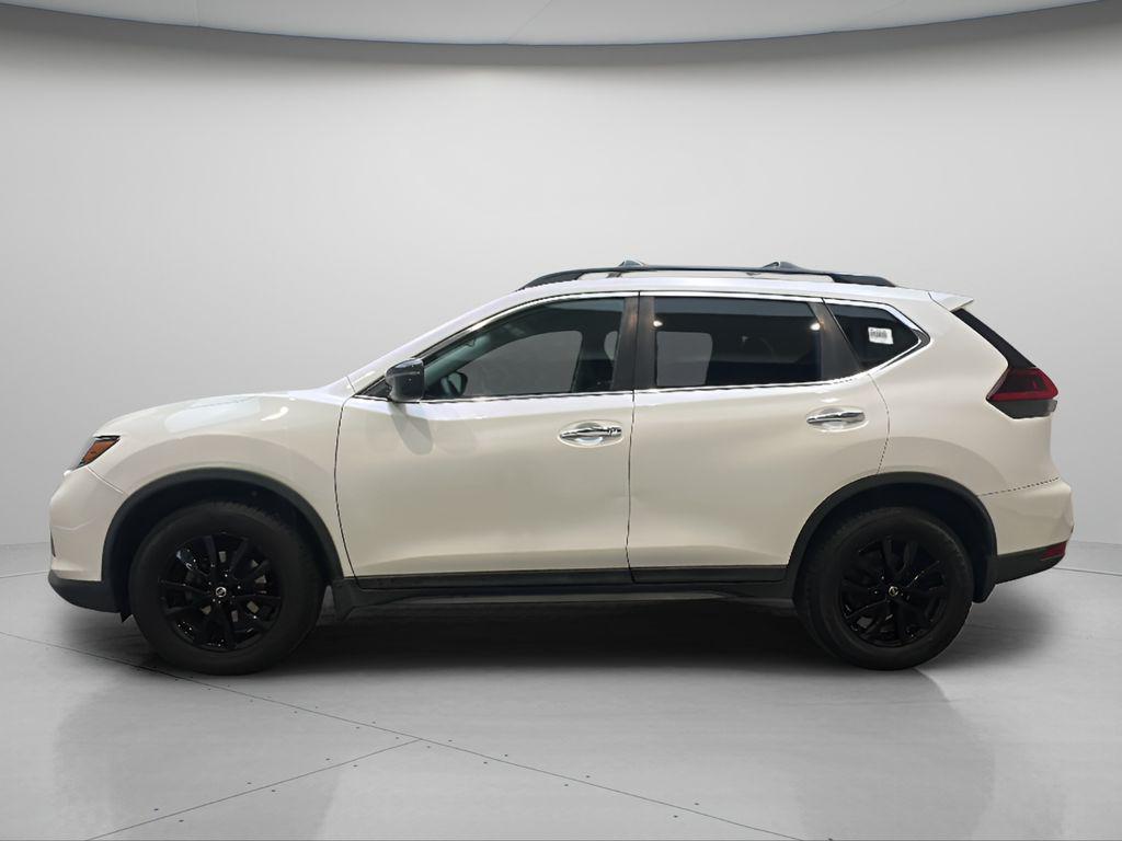 2018 Nissan Rogue SV - Photo 3