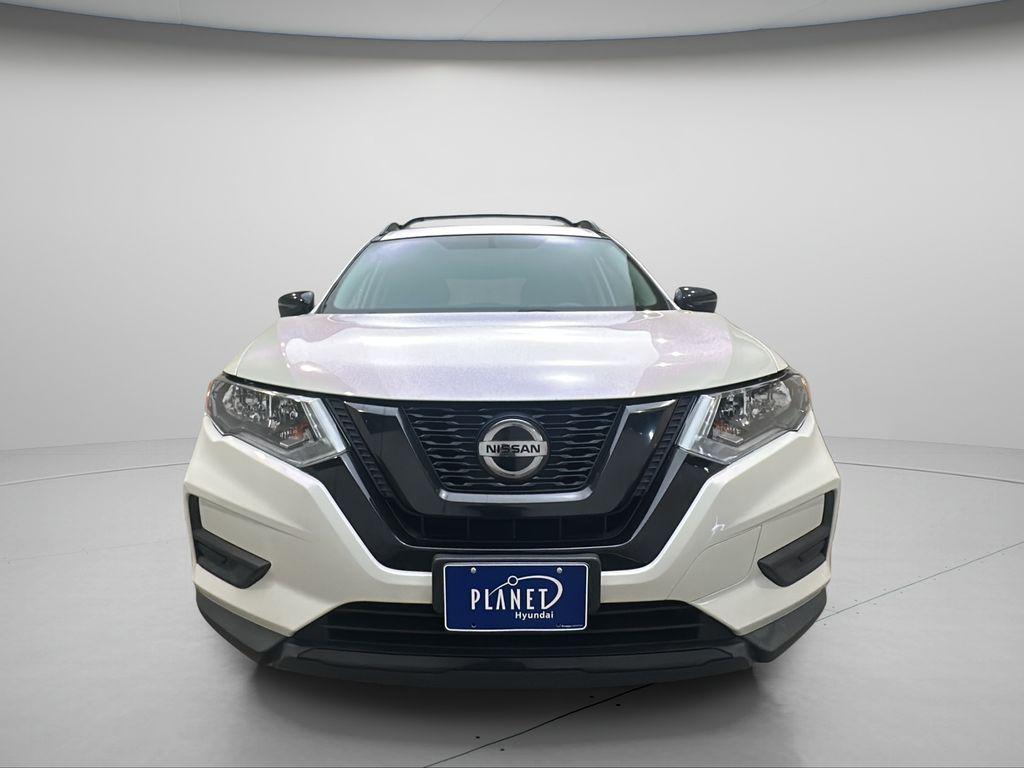 2018 Nissan Rogue SV - Photo 5