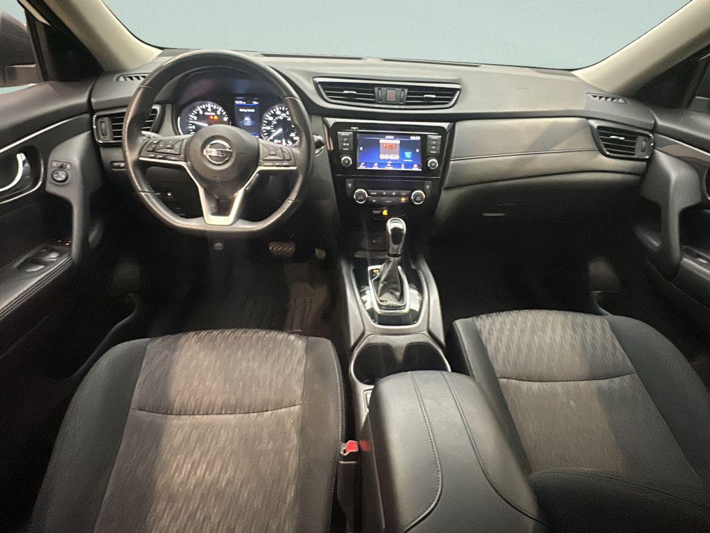 2018 Nissan Rogue SV - Photo 21