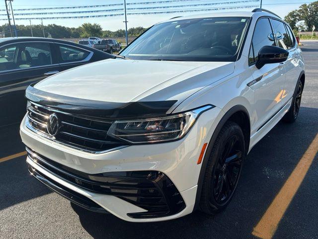 2024 Volkswagen Tiguan 2.0T SE R-Line Black for sale in Republic , MO