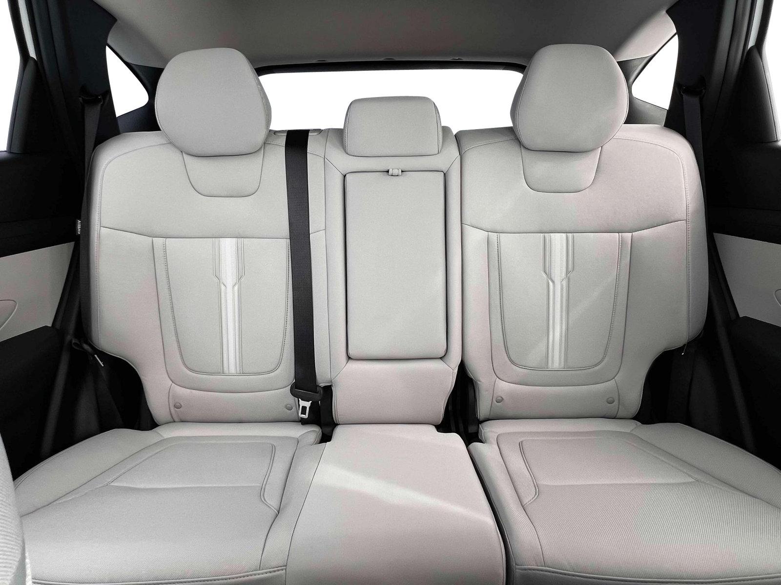 2026 Hyundai Tucson SEL - Photo 18
