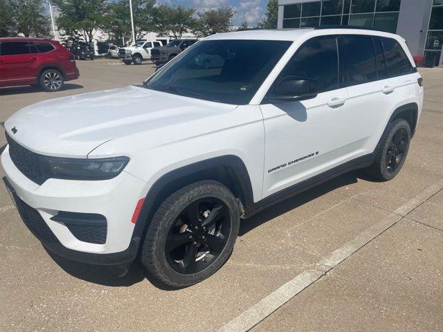 2022 Jeep Grand Cherokee Altitude 4x4 for sale in Ankeny, IA