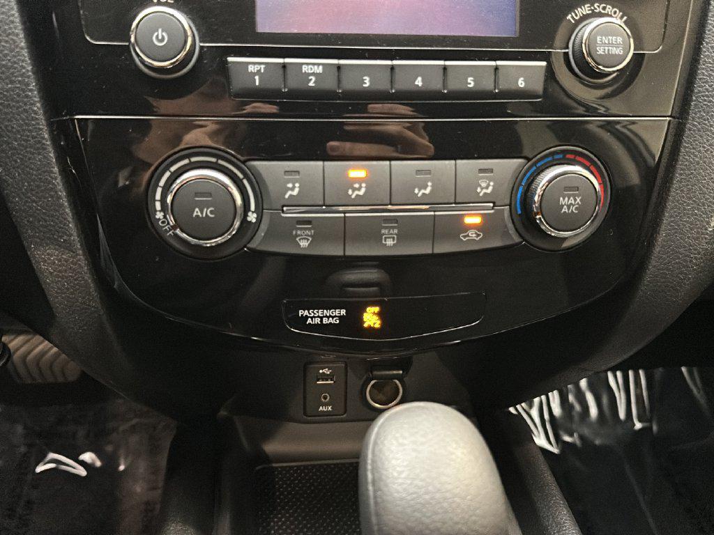 2016 Nissan Rogue S - Photo 26