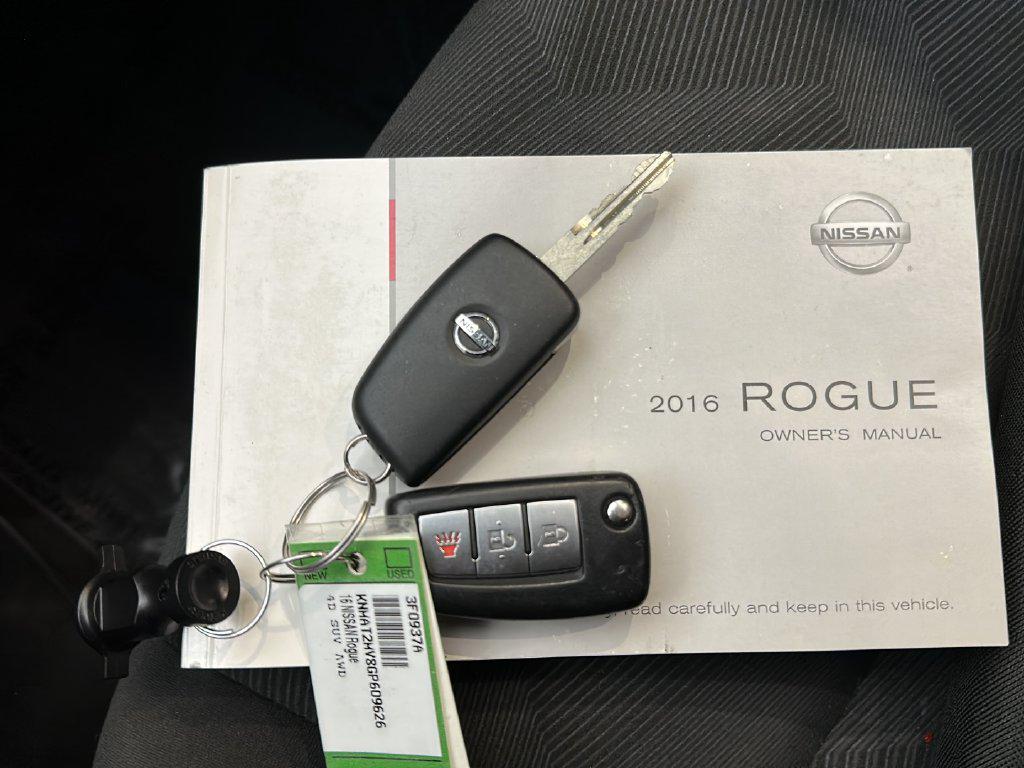 2016 Nissan Rogue S - Photo 28
